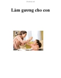 Làm gương cho con