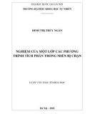 Luận văn Thạc sĩ Khoa học: Nghiệm của một lớp các phương trình tích phân trong miền bị chặn